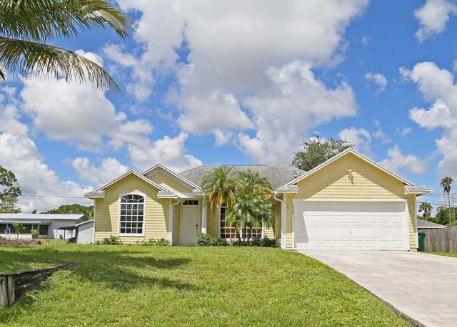 Property at 3020 SW Lucerne St, Port Saint Lucie, FL 34953, 3 beds, 2 baths