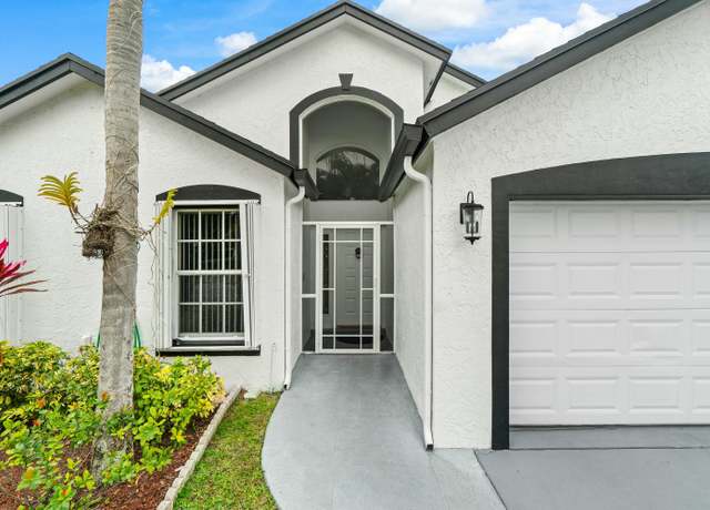 Property at 5055 Robino Cir, West Palm Beach, FL 33417, 2 beds, 2 baths