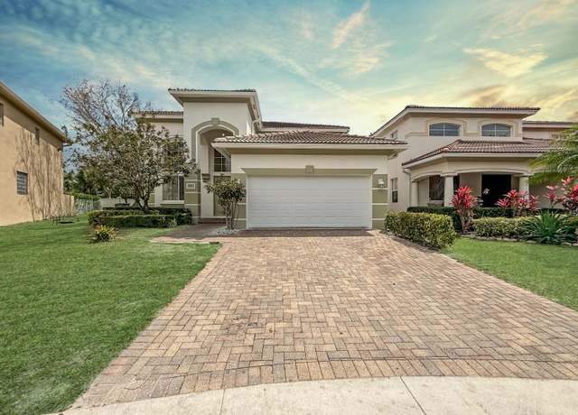 Property at 391 Gazetta Way, West Palm Beach, FL 33413, 5 beds, 2.5 baths