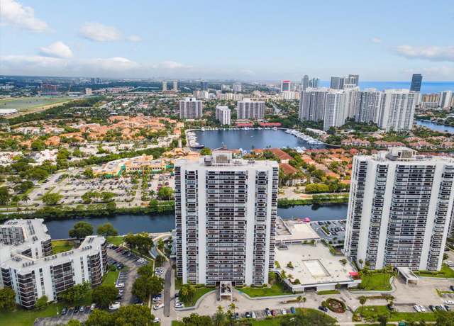 Property at 3625 N Country Club Dr Ph 8, Aventura, FL 33180, 2 beds, 2 baths