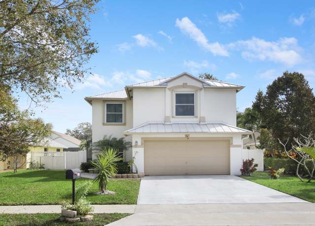 Property at 144 Pennock Landing Cir, Jupiter, FL 33458, 4 beds, 3 baths