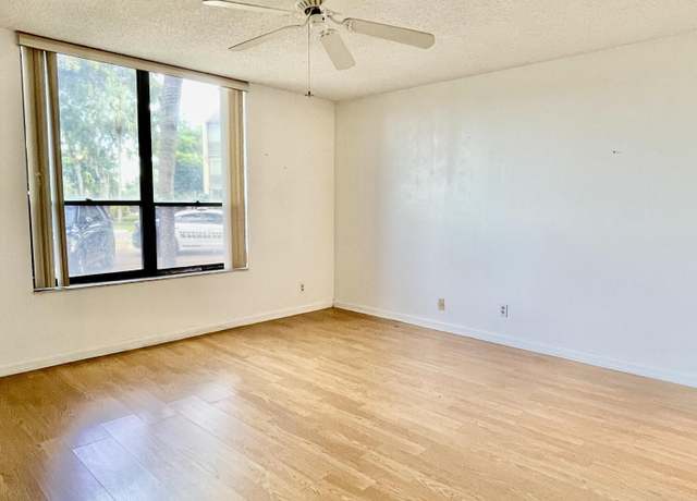 Property at 6451 N University Dr #107, Tamarac, FL 33321, 1 bed, 1.5 baths