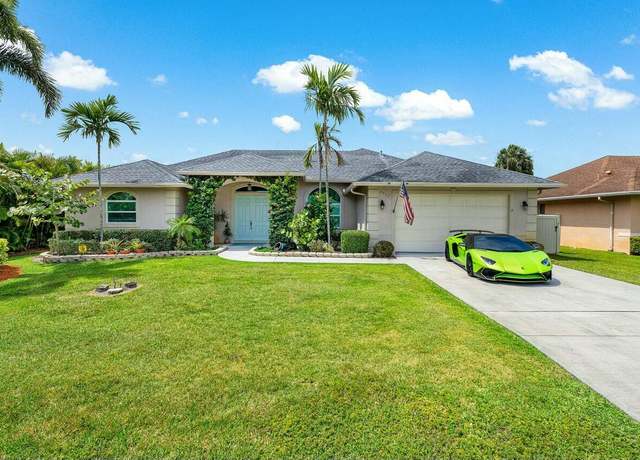 Property at 2999 Dovedale Ct, Wellington, FL 33414, 4 beds, 3 baths