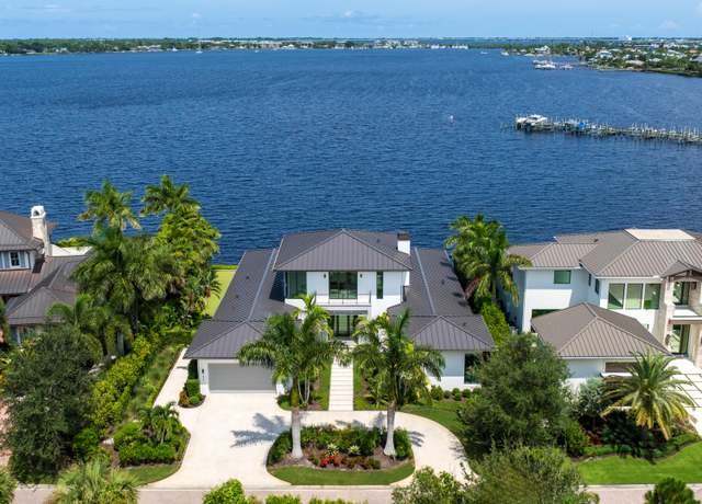 Property at 2834 SW Rivers End Way, Palm City, FL 34990, 4 beds, 5 baths