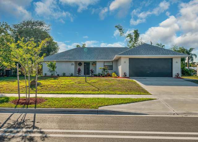 Property at 1926 SE Floresta Dr, Port Saint Lucie, FL 34983, 3 beds, 2 baths