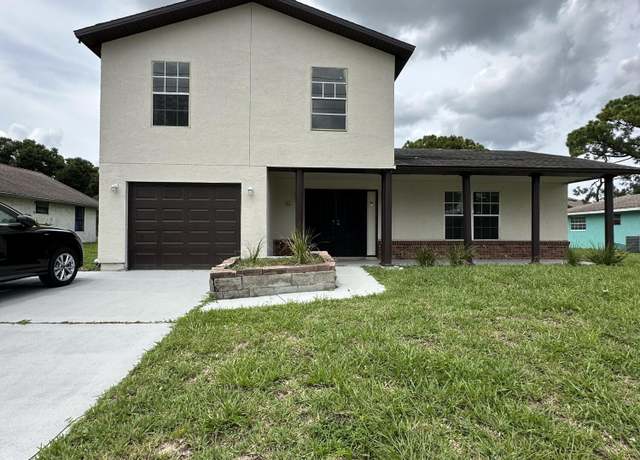 Property at 565 SE Port St Lucie Blvd, Port Saint Lucie, FL 34984, 3 beds, 2.5 baths