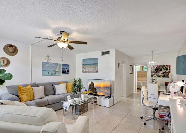 Property at 2565 S Ocean Blvd #211, Palm Beach, FL 33480, 1 bed, 1 bath