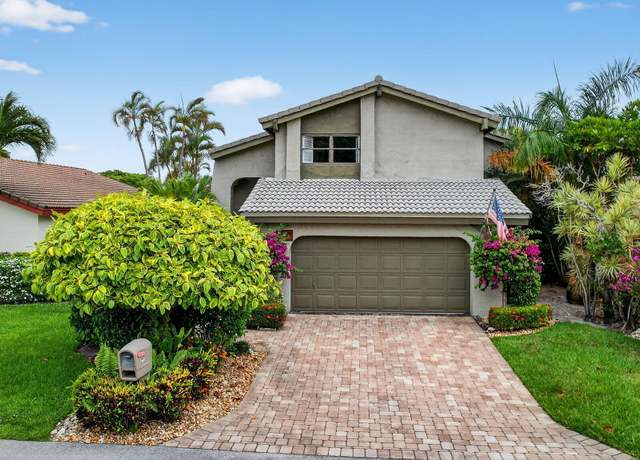 Property at 5661 Lakeview Mews Dr, Boynton Beach, FL 33437, 4 beds, 2.5 baths