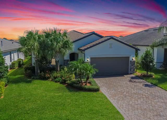 Property at 380 SE Courances Dr, Port Saint Lucie, FL 34984, 4 beds, 3 baths