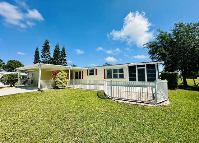 Property at 8102 9th Hole Dr, Port Saint Lucie, FL 34952, 2 beds, 2 baths