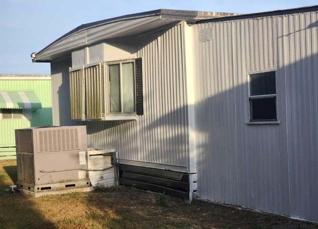 Property at 14 Novedades, Port Saint Lucie, FL 34952, 2 beds, 2 baths