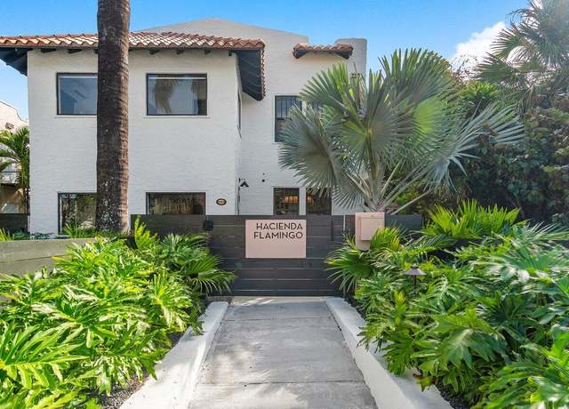 Property at 516 Park Pl, West Palm Beach, FL 33401, 7 beds, 6.5 baths