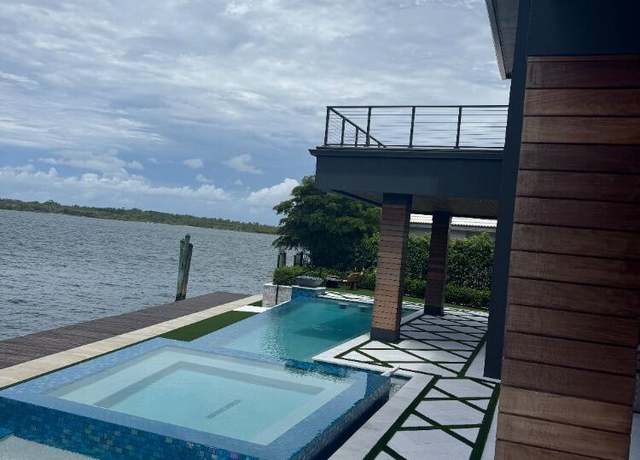 Property at 107 Bowsprit Dr, North Palm Beach, FL 33408, 6 beds, 7 baths