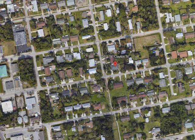 Property at 2711 SE Clayton St, Stuart, FL 34997, 6 beds, 3 baths
