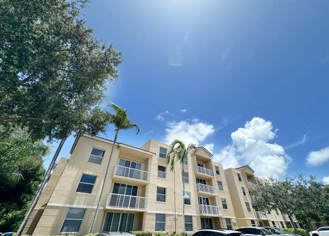 Property at 529 E Sheridan St #2011, Dania, FL 33004, 2 beds, 2 baths