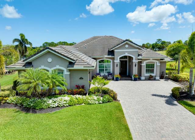 Property at 3012 Bent Pine Dr, Fort Pierce, FL 34951, 3 beds, 3 baths