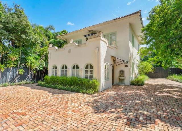 Property at 333 Marlborough Rd, West Palm Beach, FL 33405, 7 beds, 5 baths