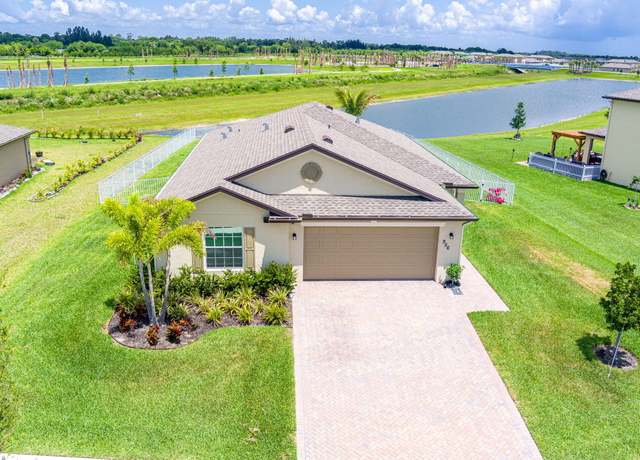 Property at 956 Bent Creek Dr, Fort Pierce, FL 34947, 4 beds, 2 baths
