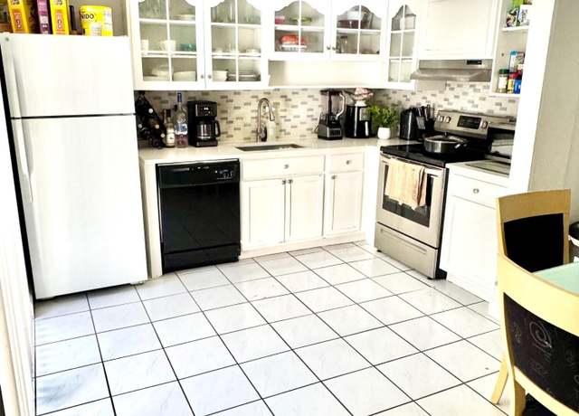 Property at 1684 Forest Lakes Cir Unit A, West Palm Beach, FL 33406, 2 beds, 2 baths