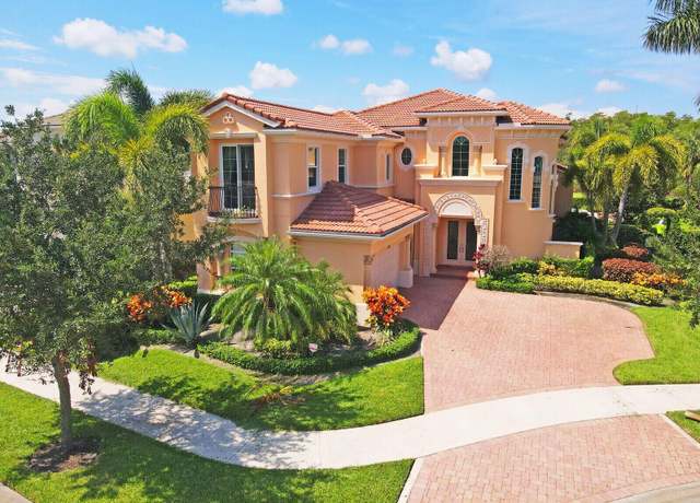 Property at 217 Sonata Dr, Jupiter, FL 33478, 4 beds, 4.5 baths