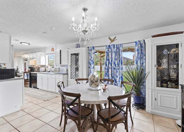 Property at 1998 SE Lavina Cir, Port Saint Lucie, FL 34952, 3 beds, 2 baths