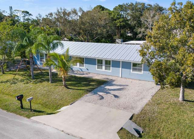 Property at 3261 SE Hibiscus St, Stuart, FL 34997, 3 beds, 2 baths