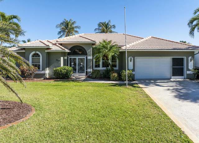 Property at 2655 SE Morningside Blvd, Port Saint Lucie, FL 34952, 3 beds, 2.5 baths