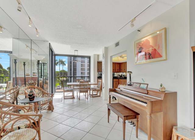 Property at 6875 Willow Wood Dr #2032, Boca Raton, FL 33434, 2 beds, 2 baths