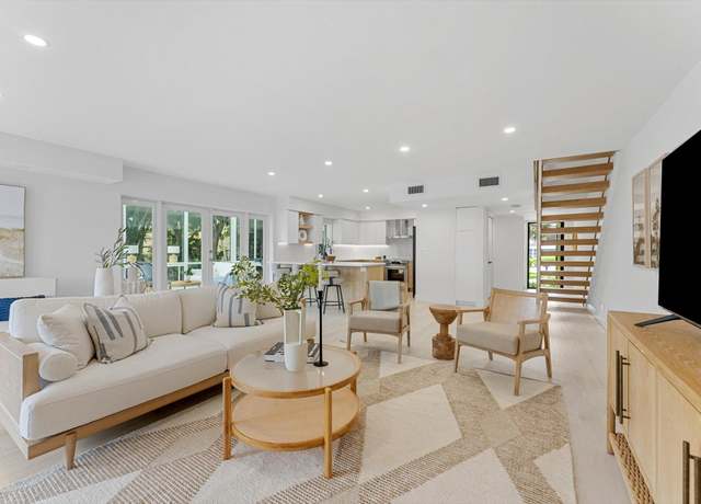 Property at 1013 Bel Air Dr #1, Highland Beach, FL 33487, 3 beds, 2.5 baths