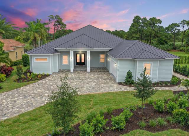 Property at 7462 Legends Dr, Port Saint Lucie, FL 34986, 4 beds, 4.5 baths