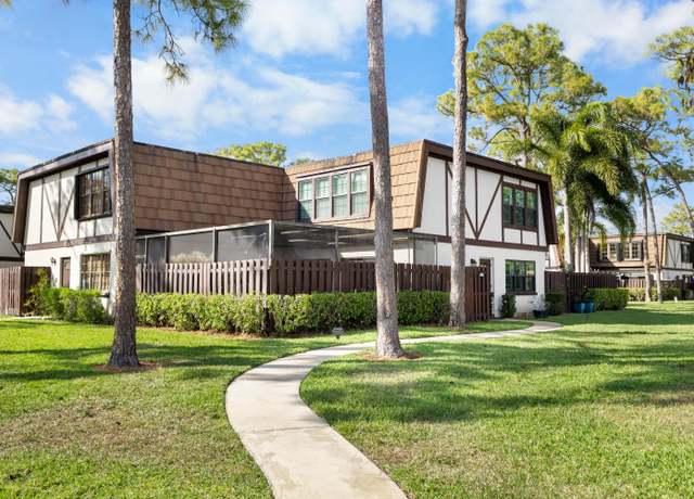 Property at 109 Weybridge Cir Unit B, Royal Palm Beach, FL 33411, 3 beds, 2.5 baths