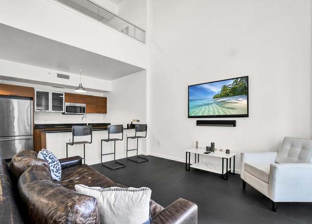 Property at 3449 NE 1st Ave Unit L42, Miami, FL 33137, 1 bed, 1.5 baths