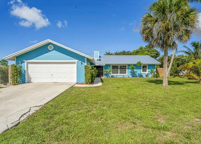 Property at 5801 SE Cable Dr, Stuart, FL 34997, 5 beds, 2 baths