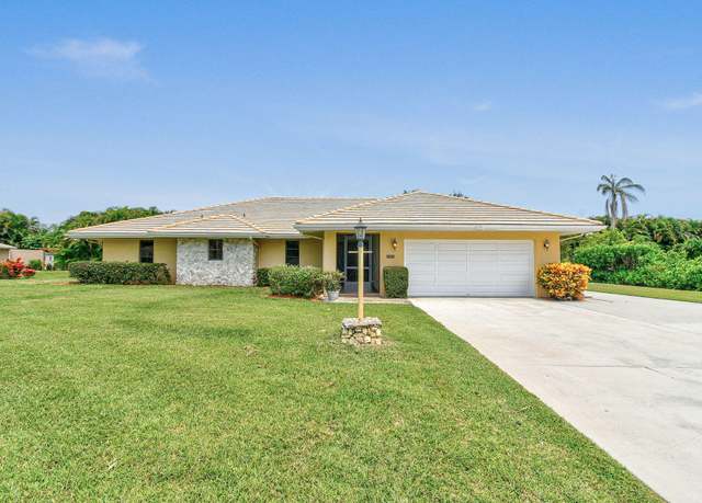 Property at 2961 SE Farley Rd, Port Saint Lucie, FL 34952, 4 beds, 3.5 baths