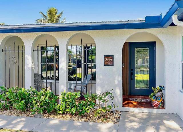 Property at 306 SW Winnachee Dr, Stuart, FL 34994, 4 beds, 2 baths