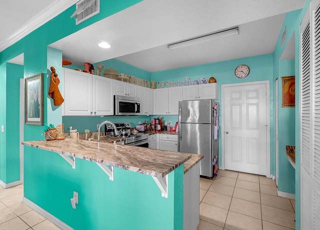 Property at 2416 57th Cir, Vero Beach, FL 32966, 2 beds, 2 baths