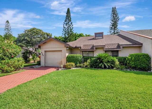 Property at 6749 Versailles Ct, Lake Worth, FL 33467, 3 beds, 2.5 baths