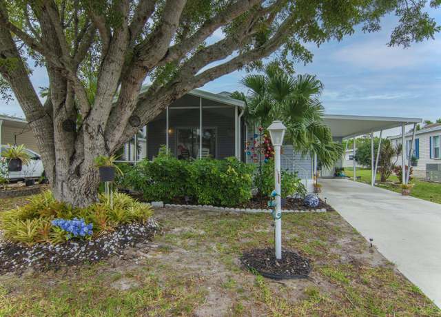 Property at 376 Seahorse Ter, Fort Pierce, FL 34982, 2 beds, 2 baths