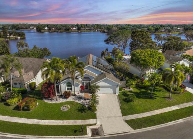 Property at 12748 Meadowbreeze Dr, Wellington, FL 33414, 3 beds, 2 baths