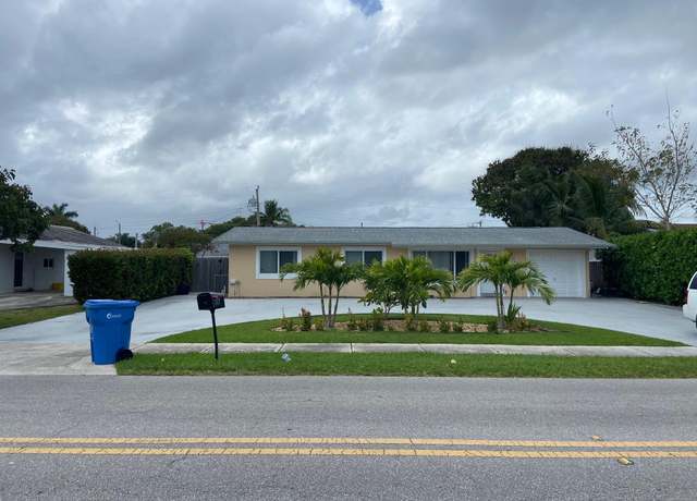 Property at 1117 S Broadway, Lantana, FL 33462, 3 beds, 2.5 baths