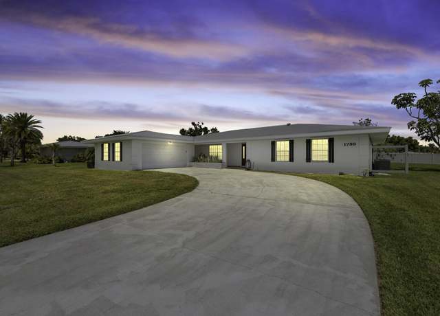 Property at 1799 SE Westmoreland Blvd, Port Saint Lucie, FL 34952, 3 beds, 2 baths
