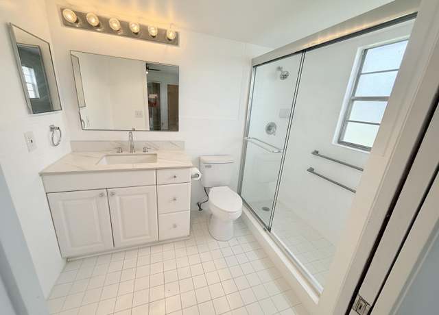 Property at 1036 Hythe B Unit B, Boca Raton, FL 33434, 2 beds, 2 baths