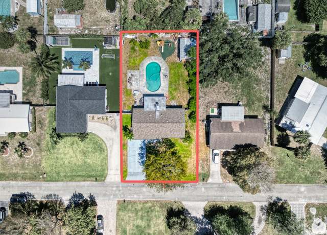 Property at 418 W Shadyside Cir, West Palm Beach, FL 33415, 4 beds, 2 baths