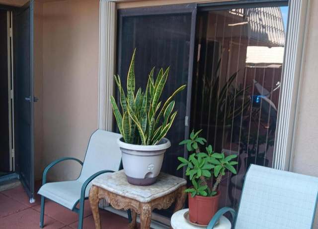 Property at 5040 50 Way, West Palm Beach, FL 33407, 2 beds, 2.5 baths