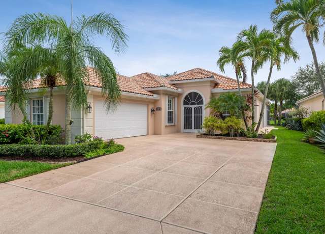 Property at 7670 Quida Dr, West Palm Beach, FL 33411, 3 beds, 2 baths