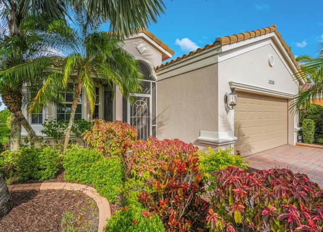 Property at 11238 SW Birch Tree Cir, Port Saint Lucie, FL 34987, 2 beds, 2 baths