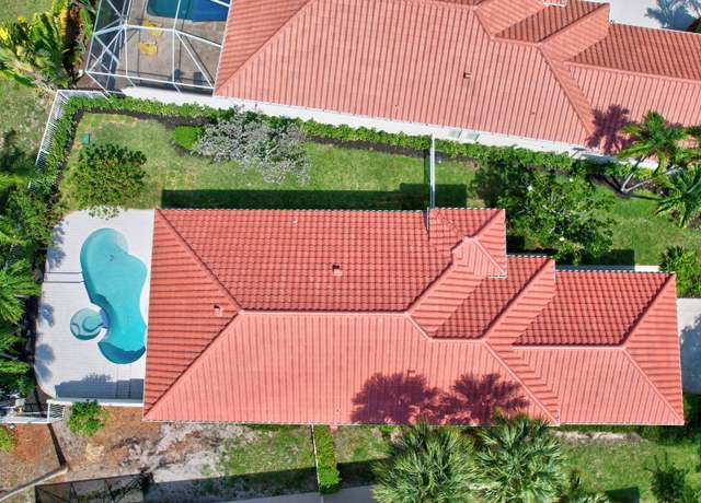 Property at 4689 Hammock Cir, Delray Beach, FL 33445, 3 beds, 2 baths