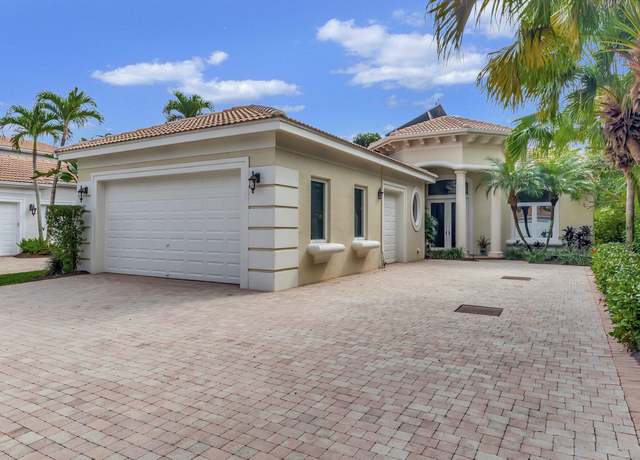 Property at 7968 Trieste Pl, Delray Beach, FL 33446, 3 beds, 3 baths