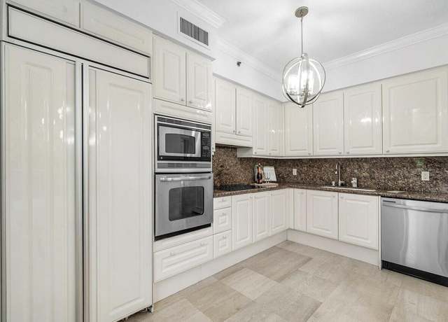 Property at 3720 S Ocean Blvd Unit 101b, Highland Beach, FL 33487, 2 beds, 2.5 baths