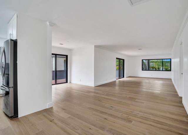 Property at 818 NW 26th Ave, Delray Beach, FL 33445, 2 beds, 2 baths